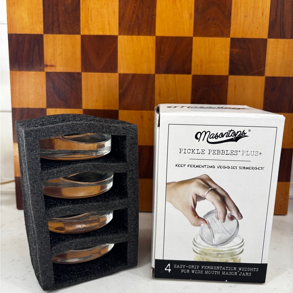 Masontops Pickle Pebbles Plus+ Glass Fermentation Weights